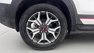 Used 2019 Kia Seltos GTX Plus DCT Petrol Automatic tyres RIGHT REAR TYRE RIM VIEW