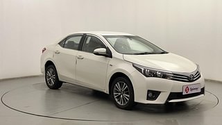 Used 2016 Toyota Corolla Altis [2014-2017] GL Petrol Petrol Manual exterior RIGHT FRONT CORNER VIEW