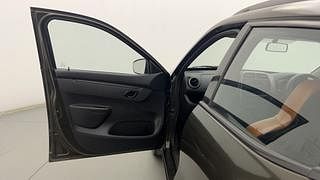 Used 2019 Renault Kwid [2015-2019] RXL Petrol Manual interior LEFT FRONT DOOR OPEN VIEW