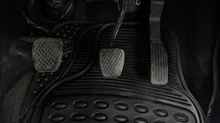 Used 2016 Honda Jazz V MT Petrol Manual interior PEDALS VIEW