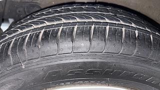 Used 2014 Hyundai Grand i10 [2013-2017] Magna 1.2 Kappa VTVT Petrol Manual tyres RIGHT REAR TYRE TREAD VIEW
