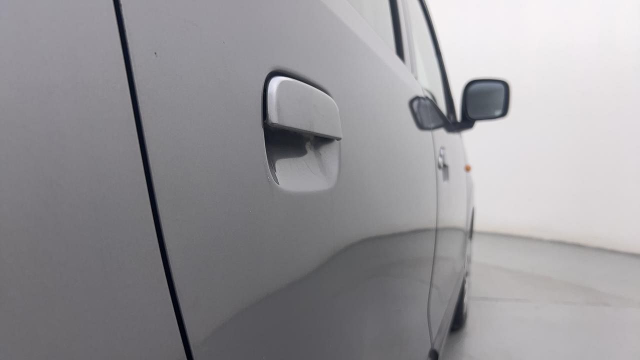 Used 2014 Maruti Suzuki Wagon R 1.0 [2010-2019] VXi Petrol Manual dents MINOR DENT