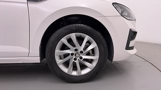 Used 2022 Skoda Slavia Ambition 1.0L TSI MT Petrol Manual tyres RIGHT FRONT TYRE RIM VIEW