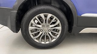 Used 2017 Maruti Suzuki S-Cross [2015-2017] Alpha 1.6 Diesel Manual tyres RIGHT REAR TYRE RIM VIEW