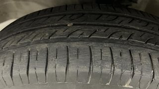 Used 2013 Maruti Suzuki Wagon R 1.0 [2010-2019] VXi Petrol Manual tyres LEFT FRONT TYRE TREAD VIEW