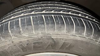 Used 2019 Hyundai Creta [2018-2020] 1.6 EX VTVT Petrol Manual tyres LEFT FRONT TYRE TREAD VIEW