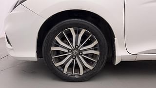 Used 2017 Honda City [2017-2020] VX CVT Petrol Automatic tyres LEFT FRONT TYRE RIM VIEW