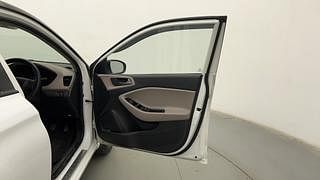 Used 2017 Hyundai Elite i20 [2014-2018] Asta 1.4 CRDI Dual Tone Diesel Manual interior RIGHT FRONT DOOR OPEN VIEW