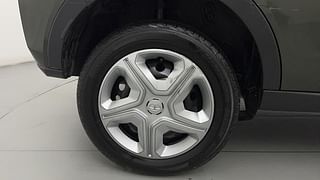 Used 2022 Tata Nexon XM S Petrol Petrol Manual tyres RIGHT REAR TYRE RIM VIEW