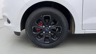 Used 2017 Ford Figo [2015-2019] Titanium 1.2 Ti-VCT Petrol Manual tyres LEFT FRONT TYRE RIM VIEW