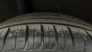 Used 2023 Hyundai Venue S Plus 1.5 CRDi Diesel Manual tyres RIGHT REAR TYRE TREAD VIEW