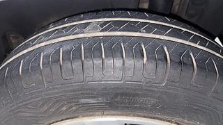 Used 2014 Maruti Suzuki Swift [2011-2017] VXi Petrol Manual tyres LEFT REAR TYRE TREAD VIEW