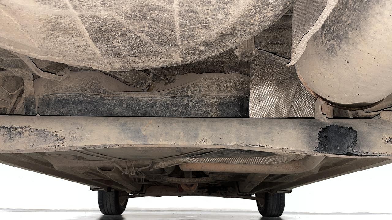 Used 2015 Ford Figo [2015-2019] Titanium 1.2 Ti-VCT Petrol Manual extra REAR UNDERBODY VIEW (TAKEN FROM REAR)