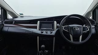 Used 2016 Toyota Innova Crysta [2016-2020] 2.4 G Diesel Manual interior DASHBOARD VIEW