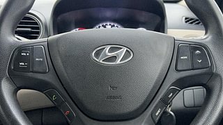 Used 2017 Hyundai Grand i10 [2017-2020] Sportz 1.2 CRDi Diesel Manual top_features Steering mounted controls