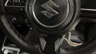 Used 2021 Maruti Suzuki Swift [2017-2021] VXI AMT Petrol Automatic top_features Airbags