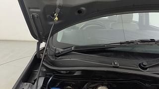 Used 2017 Maruti Suzuki Wagon R 1.0 [2015-2019] VXI AMT Petrol Automatic engine ENGINE RIGHT SIDE HINGE & APRON VIEW