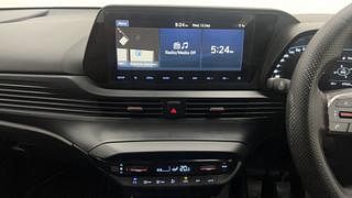Used 2021 Hyundai New i20 Asta (O) 1.5 MT Dual Tone Diesel Manual interior MUSIC SYSTEM & AC CONTROL VIEW