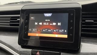 Used 2022 Maruti Suzuki XL6 [2019-2022] Alpha MT Petrol Petrol Manual top_features Integrated (in-dash) music system
