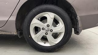 Used 2014 Honda City [2014-2017] VX CVT Petrol Automatic tyres LEFT REAR TYRE RIM VIEW