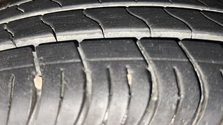 Used 2021 Maruti Suzuki S-Presso VXI+ Petrol Manual tyres RIGHT FRONT TYRE TREAD VIEW