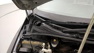 Used 2018 Honda City [2017-2020] ZX CVT Petrol Automatic engine ENGINE RIGHT SIDE HINGE & APRON VIEW