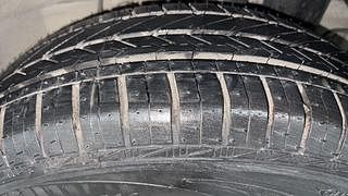 Used 2016 Hyundai Elite i20 [2014-2018] Sportz 1.2 Petrol Manual tyres LEFT REAR TYRE TREAD VIEW