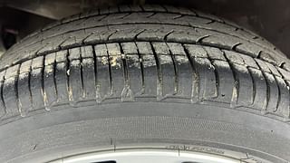 Used 2018 Nissan Micra [2013-2020] XV CVT Petrol Automatic tyres RIGHT REAR TYRE TREAD VIEW