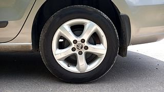 Used 2015 Skoda Rapid 1.5 TDI CR Ambition Diesel Manual tyres LEFT REAR TYRE RIM VIEW
