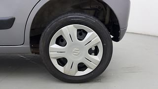 Used 2014 Maruti Suzuki Wagon R 1.0 [2010-2019] VXi Petrol Manual tyres LEFT REAR TYRE RIM VIEW