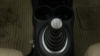 Used 2018 Honda Amaze 1.2 S (O) Petrol Manual interior GEAR  KNOB VIEW