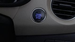 Used 2015 Hyundai Grand i10 [2013-2017] Asta AT 1.2 Kappa VTVT Petrol Automatic top_features Keyless start