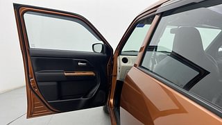 Used 2020 Maruti Suzuki Wagon R 1.0 [2019-2022] VXI Petrol Manual interior LEFT FRONT DOOR OPEN VIEW