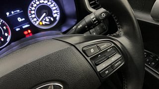 Used 2019 Hyundai Venue [2019-2022] SX Plus 1.0 Turbo DCT Petrol Automatic top_features Cruise control