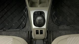 Used 2015 Maruti Suzuki Alto K10 [2014-2019] VXi Petrol Manual interior GEAR  KNOB VIEW