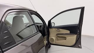 Used 2014 Honda Brio [2011-2016] V MT Petrol Manual interior RIGHT FRONT DOOR OPEN VIEW