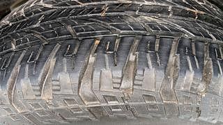 Used 2013 Renault Duster [2012-2015] 110 PS RxZ 4x2 MT Diesel Manual tyres LEFT REAR TYRE TREAD VIEW