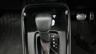 Used 2020 Kia Sonet GTX Plus 1.5 AT Diesel Automatic interior GEAR  KNOB VIEW