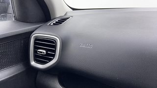 Used 2022 Hyundai Venue [2019-2022] SX 1.0  Turbo Petrol Manual top_features Airbags