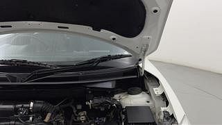 Used 2021 Maruti Suzuki Swift VXI Petrol Manual engine ENGINE LEFT SIDE HINGE & APRON VIEW