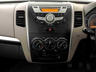 Used 2014 Maruti Suzuki Wagon R 1.0 [2010-2019] VXi Petrol Manual interior MUSIC SYSTEM & AC CONTROL VIEW