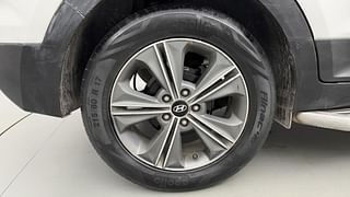 Used 2016 Hyundai Creta [2015-2018] 1.6 SX Plus Auto Petrol Petrol Automatic tyres RIGHT REAR TYRE RIM VIEW