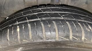 Used 2022 Renault Kwid 1.0 RXT AMT Opt Petrol Automatic tyres LEFT FRONT TYRE TREAD VIEW