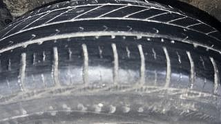 Used 2010 Maruti Suzuki Swift [2007-2011] VXi Petrol Manual tyres LEFT FRONT TYRE TREAD VIEW