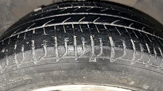 Used 2015 Hyundai Elite i20 [2014-2018] Asta 1.2 Petrol Manual tyres RIGHT FRONT TYRE TREAD VIEW