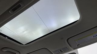 Used 2020 Hyundai Venue [2019-2022] SX 1.0  Turbo iMT Petrol Manual top_features Sunroof