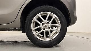 Used 2019 Maruti Suzuki Swift [2017-2021] ZXi AMT Petrol Automatic tyres LEFT REAR TYRE RIM VIEW
