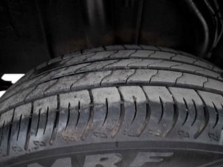 Used 2022 Renault Kiger RXT (O) AMT Petrol Automatic tyres RIGHT REAR TYRE TREAD VIEW