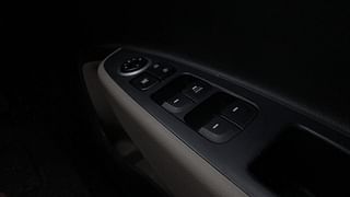 Used 2013 Hyundai Grand i10 [2013-2017] Magna 1.2 Kappa VTVT Petrol Manual top_features Power windows