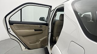 Used 2014 Toyota Fortuner [2012-2016] 3.0 4x2 MT Diesel Manual interior LEFT REAR DOOR OPEN VIEW